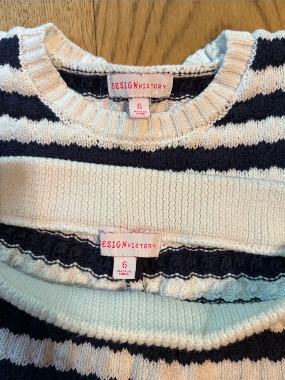 Design History girls knit set